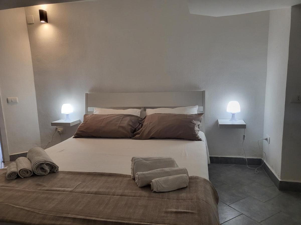 Residenza Don Camillo Villa Mondello Bagian luar foto