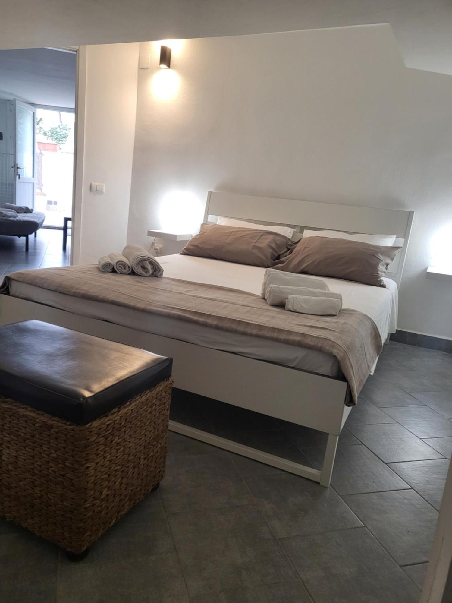 Residenza Don Camillo Villa Mondello Ruang foto