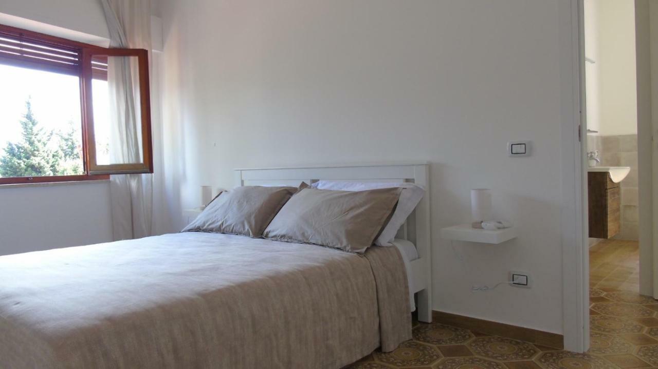 Residenza Don Camillo Villa Mondello Bagian luar foto
