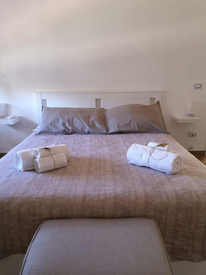 Residenza Don Camillo Villa Mondello Bagian luar foto